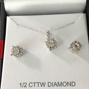 1/2 CTTW Diamond Sterling Silver Pendant & Stud Earring Set I–J Color